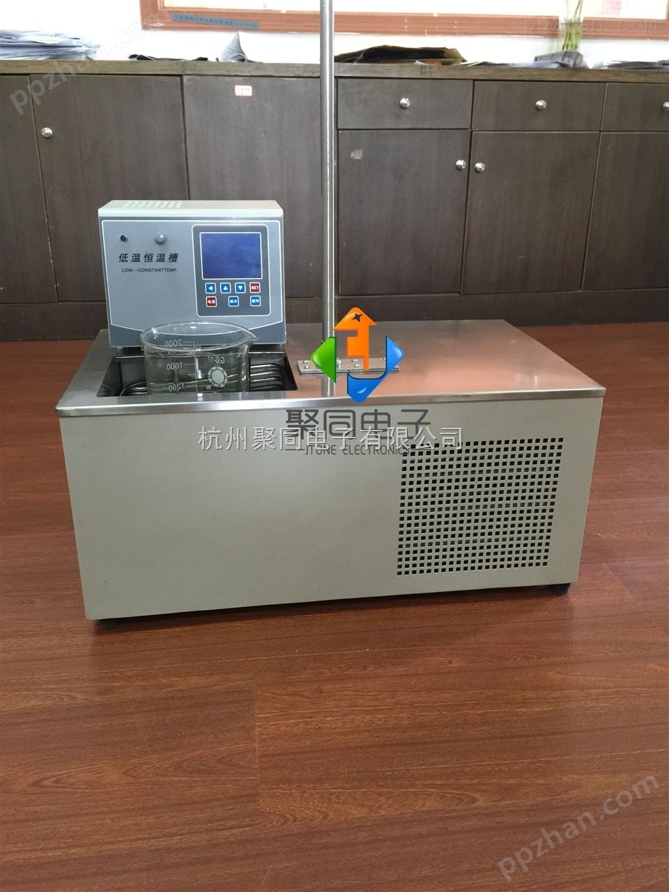 滨州聚同卧式高精度低温恒温槽JTGDH-1006W生产商、维护保养